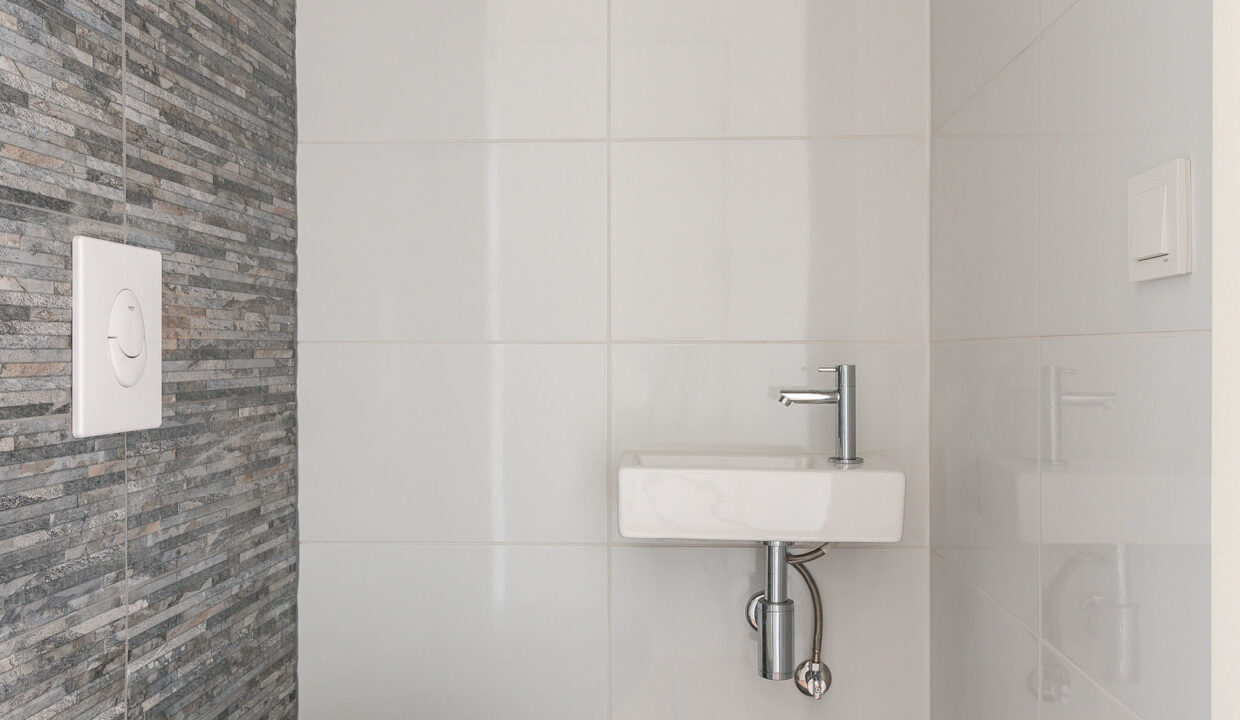 6021153_20190904_2021