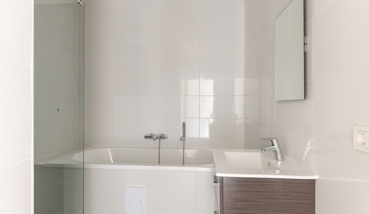 6021153_20190904_2032