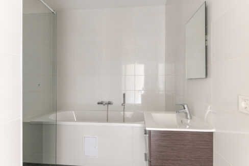 6021153_20190904_2032