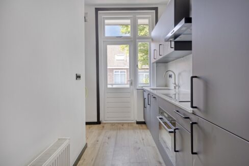 VanMusschenbroekstraat1792522amsGravenhage-14