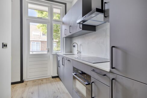 VanMusschenbroekstraat1792522amsGravenhage-15