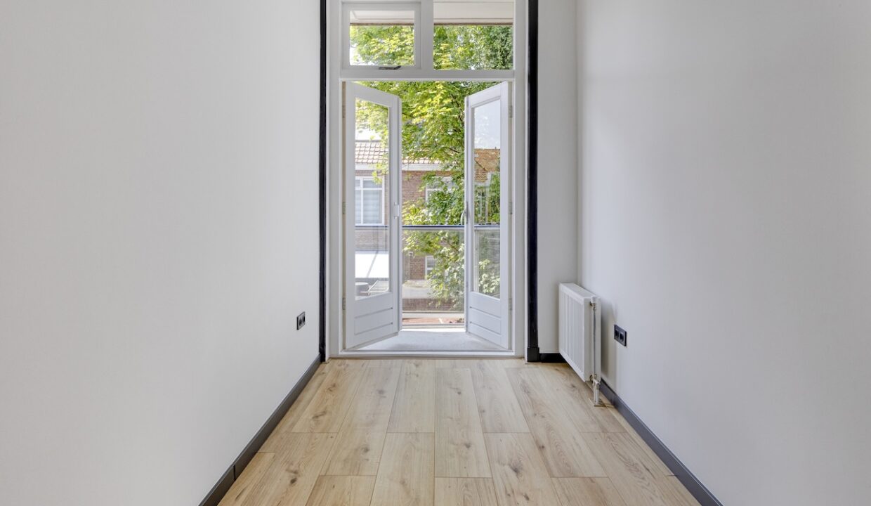 VanMusschenbroekstraat1792522amsGravenhage-26
