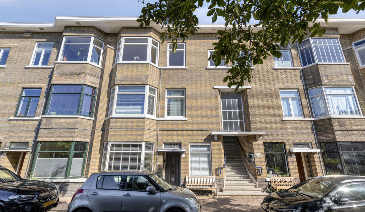 Notenplein192555zrsGravenhage-02