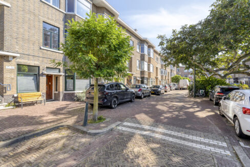 Notenplein192555zrsGravenhage-04